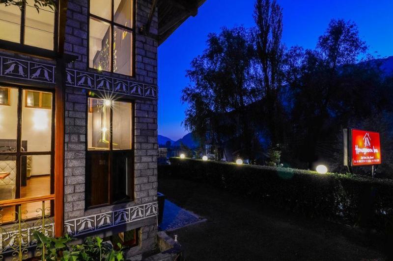 בית מלון כפרי Honeymoon Inn Manali