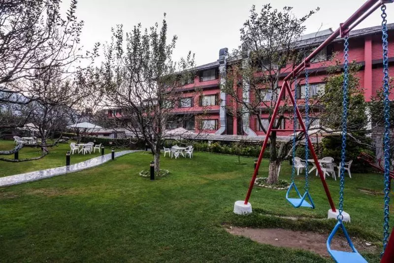 هتل Honeymoon Inn  Manali