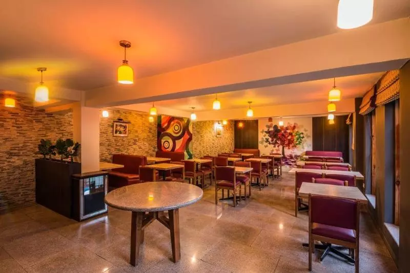 هتل Honeymoon Inn  Manali