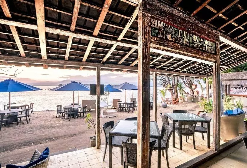 هتل Manta Dive Resort Gili Air