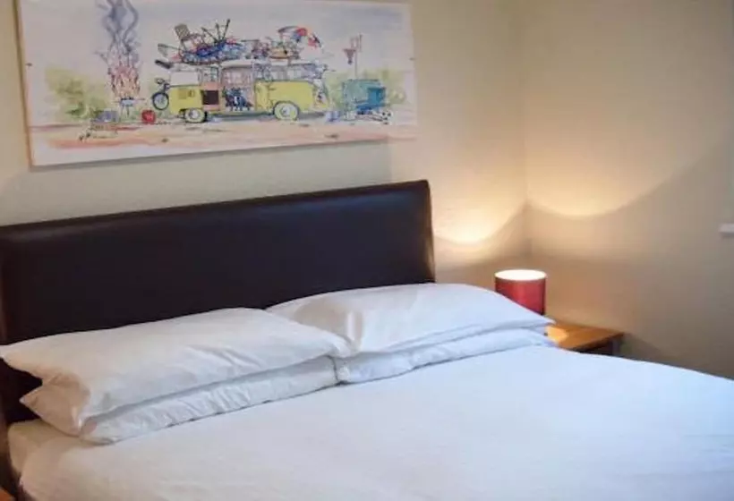 هتل Metro Inns Falkirk