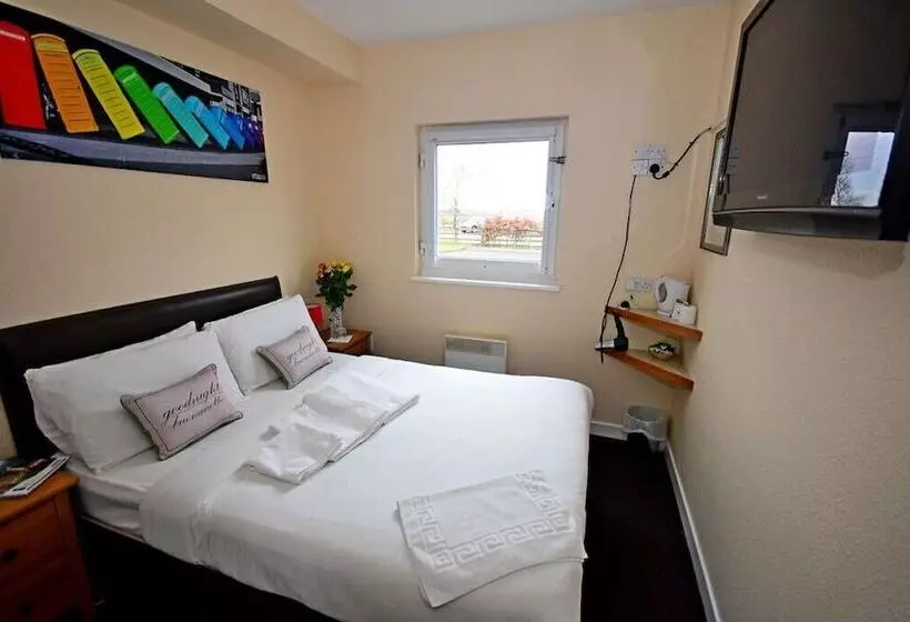 هتل Metro Inns Falkirk