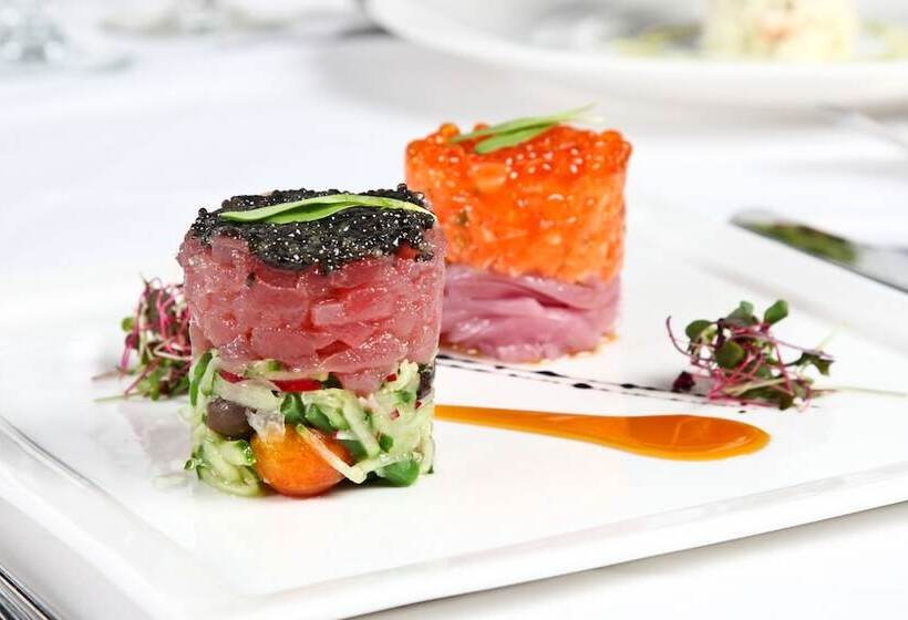 فندق Peter Shields Inn & Restaurant