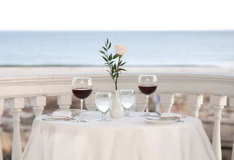 فندق Peter Shields Inn & Restaurant