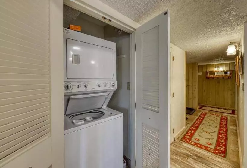 בית מלון כפרי Powderhorn Condo