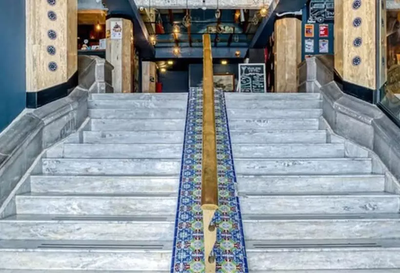 Отель Selina Mexico City Downtown