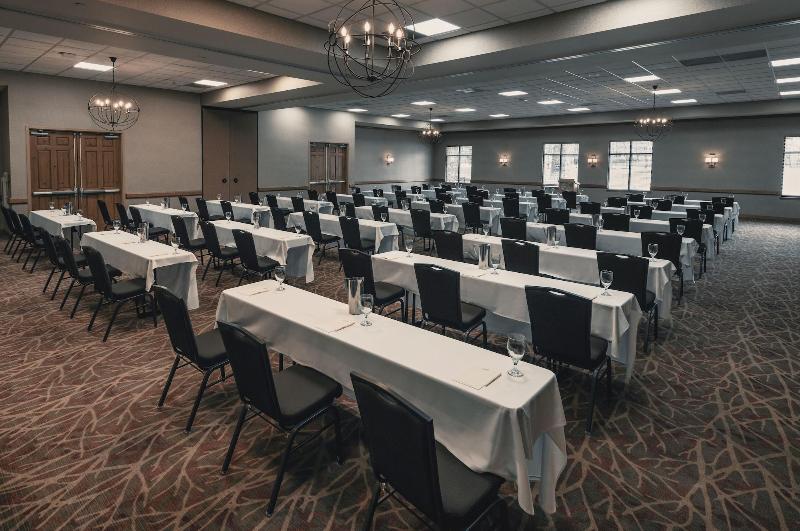 فندق Timber Ridge Lodge And Waterpark