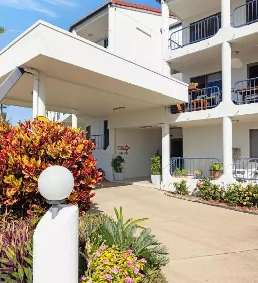 Lamor Holiday Apartments