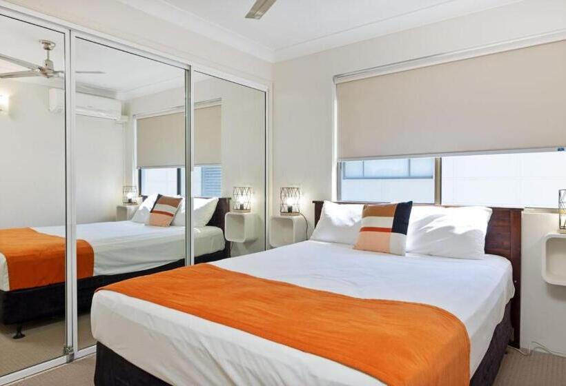 Lamor Holiday Apartments