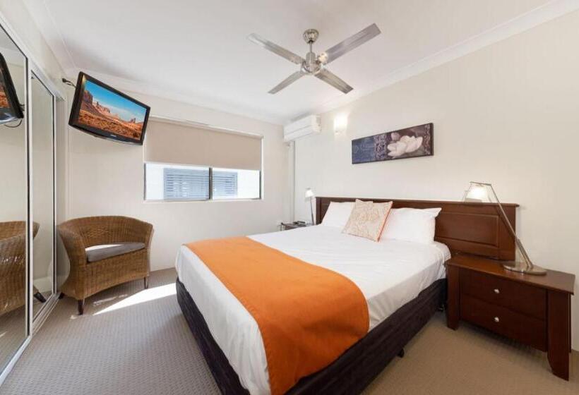 Lamor Holiday Apartments