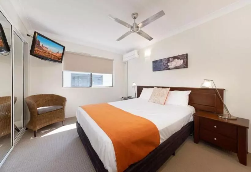 Lamor Holiday Apartments