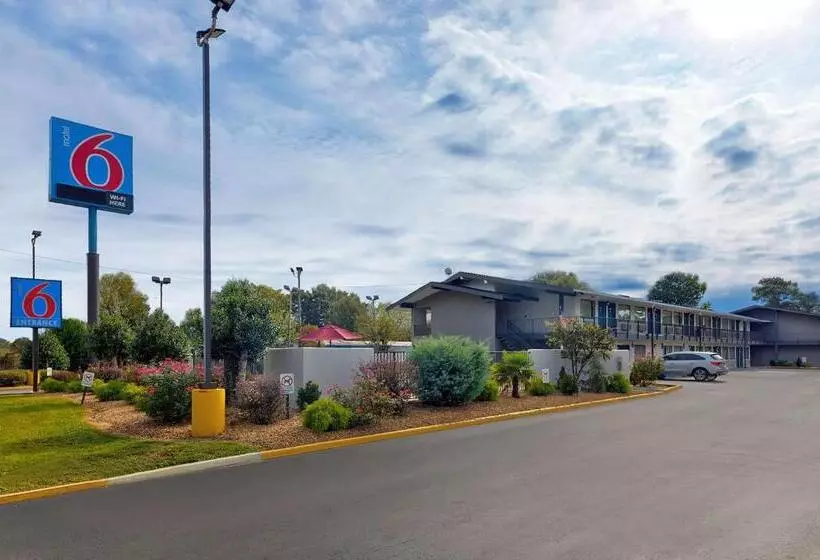 Motel 6 Columbus, Ga