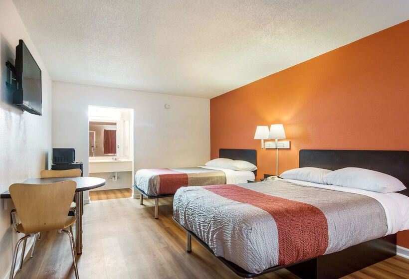 Motel 6 Warner Robins, Ga