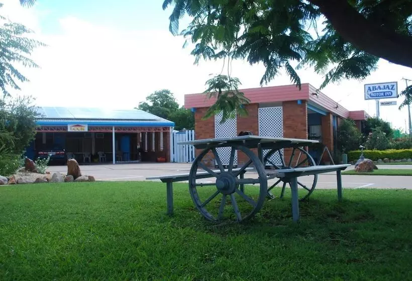 Abajaz Motel Centrally Located Shaded Parking