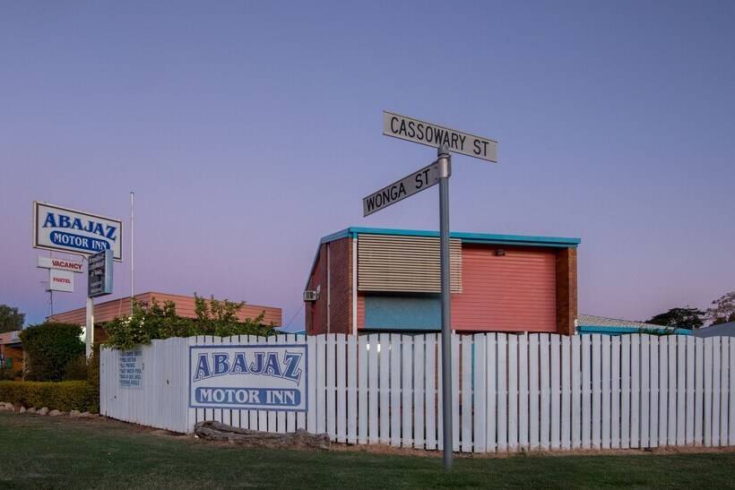 Abajaz Motel Centrally Located Shaded Parking