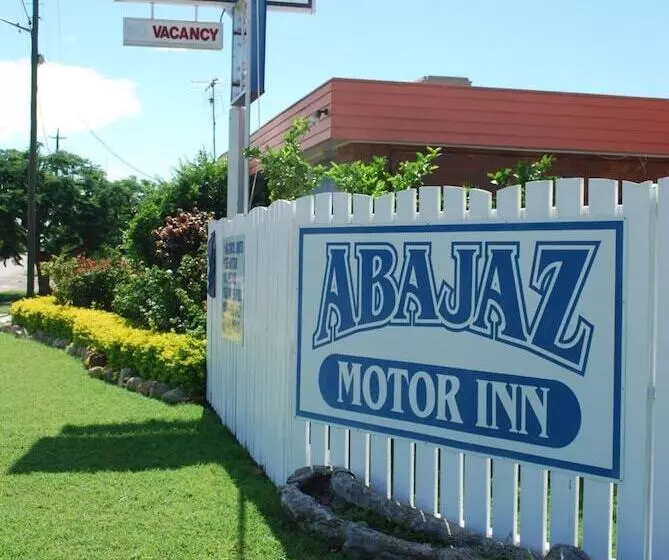 Abajaz Motel Centrally Located Shaded Parking