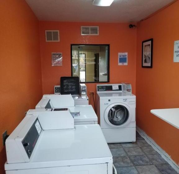 מוטל Americas Best Inn Macon