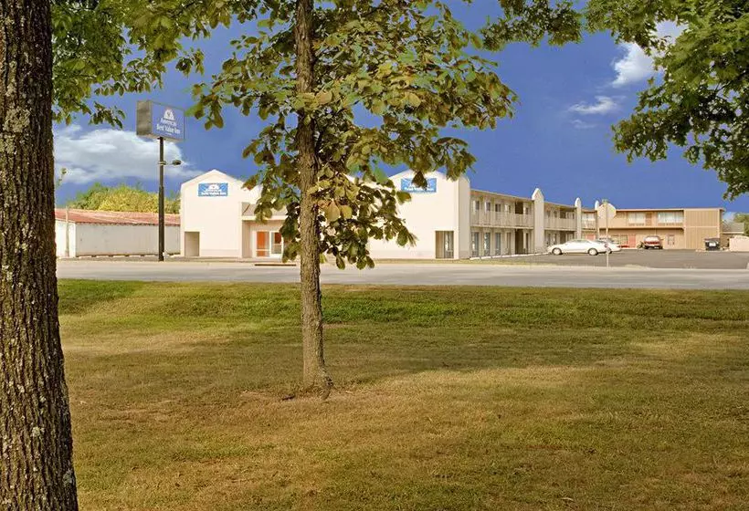 모텔 Econo Lodge Metropolis