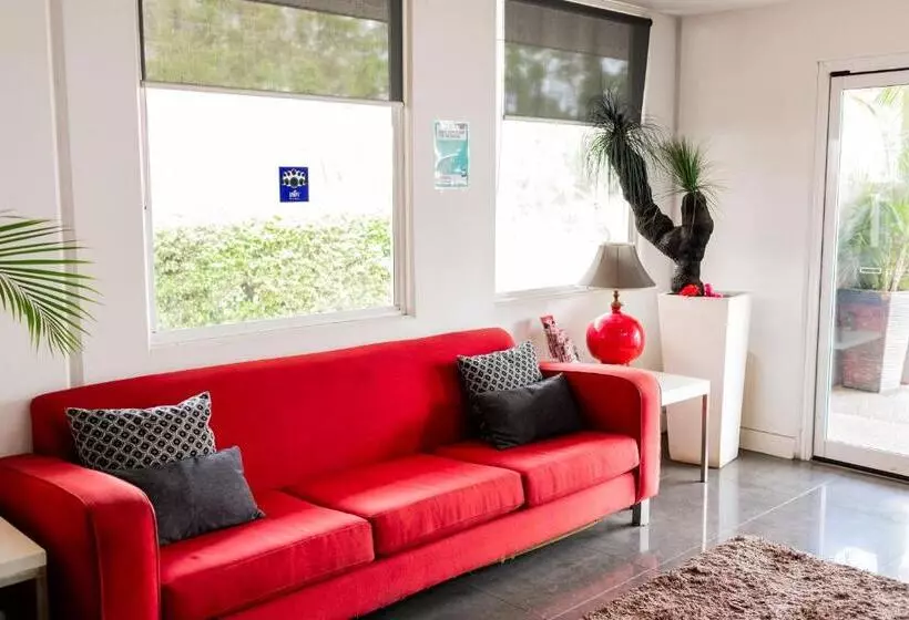 مُتل Route 66 Motor Inn