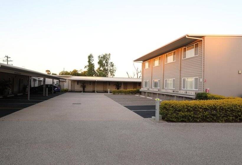 فندق على الطريق Route 66 Motor Inn