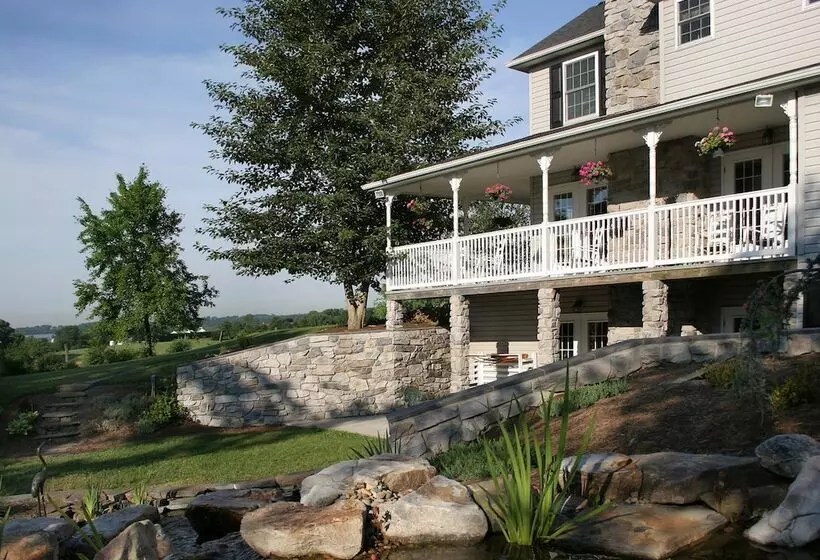 The Inn At Westwynd Farm B&b