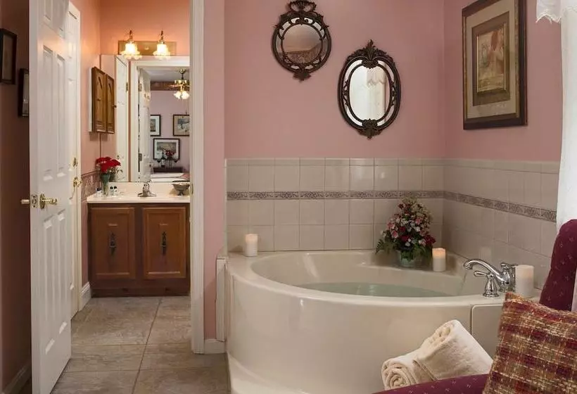 The Inn At Westwynd Farm B&b