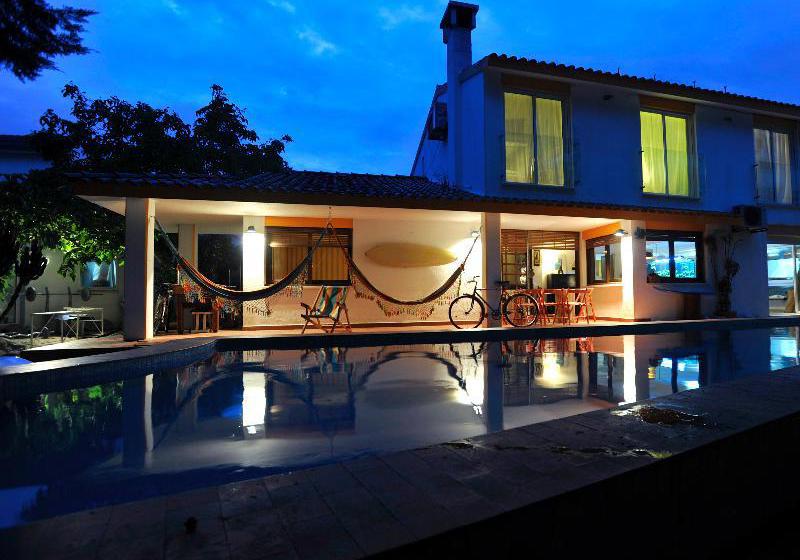 הוסטל Carcavelos Surf House