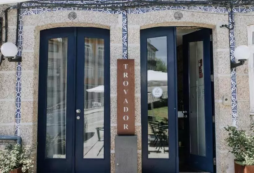 هاستل Trovador Guest House