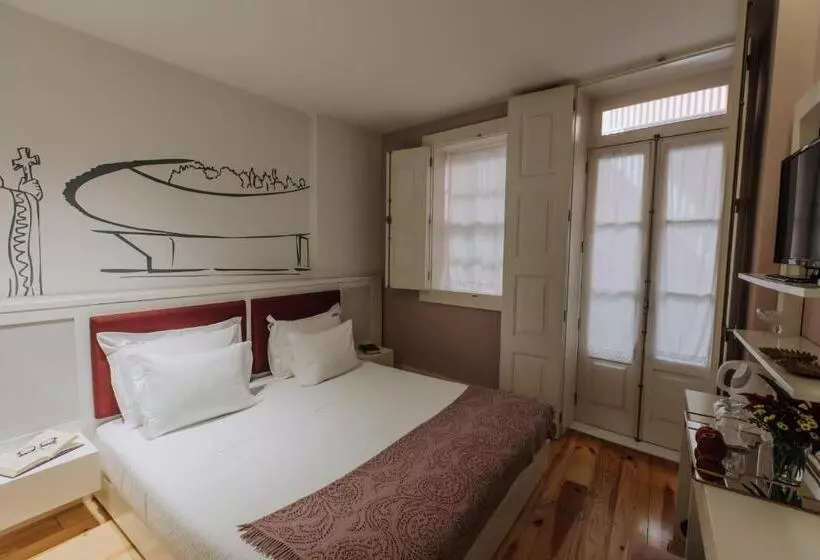 هاستل Trovador Guest House