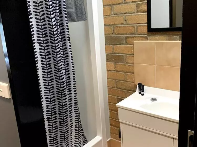 住宿加早餐 Attunga Alpine Lodge & Apartments