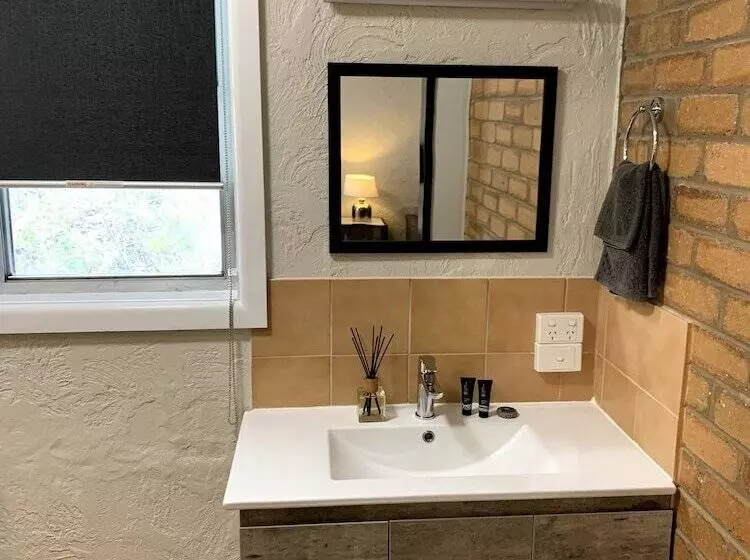 住宿加早餐 Attunga Alpine Lodge & Apartments