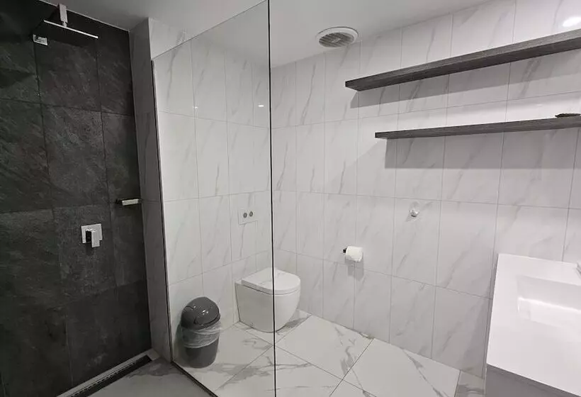 Clubb Coolum Beach Resort