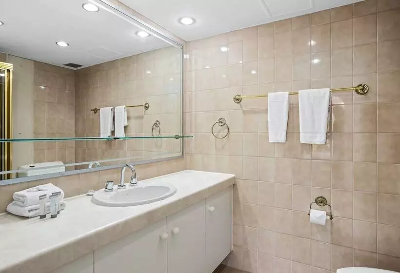 Genesis Apartments By Gold Coast Premium