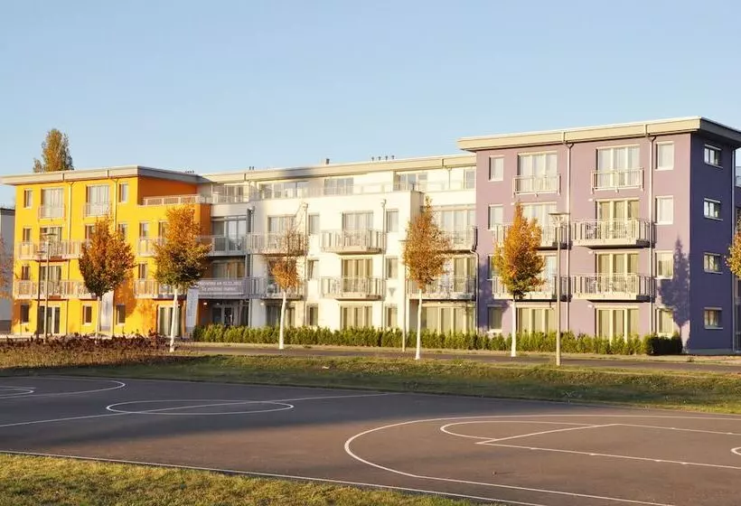 Hotelli Adapt Apartments Berlin  Adlershof