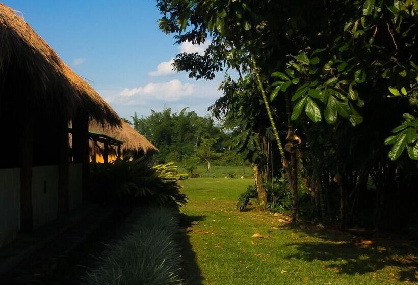 ホテル Cinaruco Caney