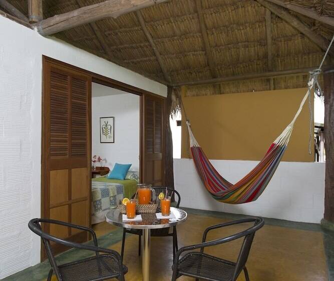 ホテル Cinaruco Caney