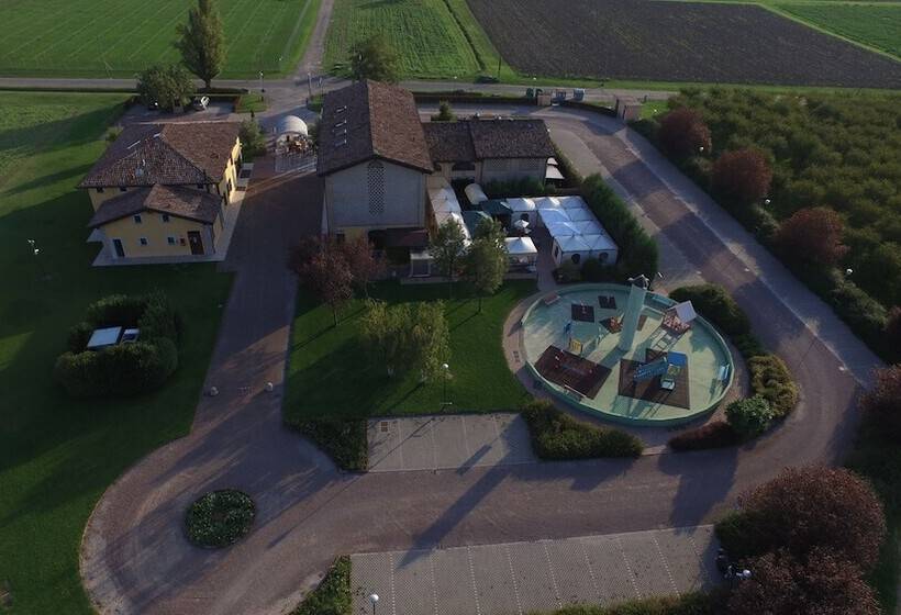 בית מלון כפרי Ca  Del Rio Resort