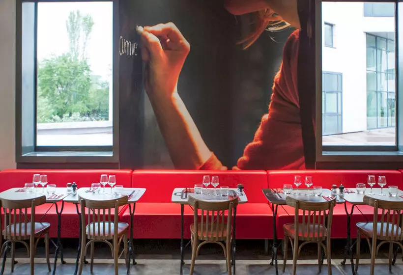 Отель Ibis Wuxi Xihui Park