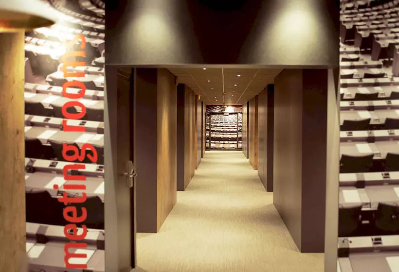 Отель Ibis Wuxi Xihui Park