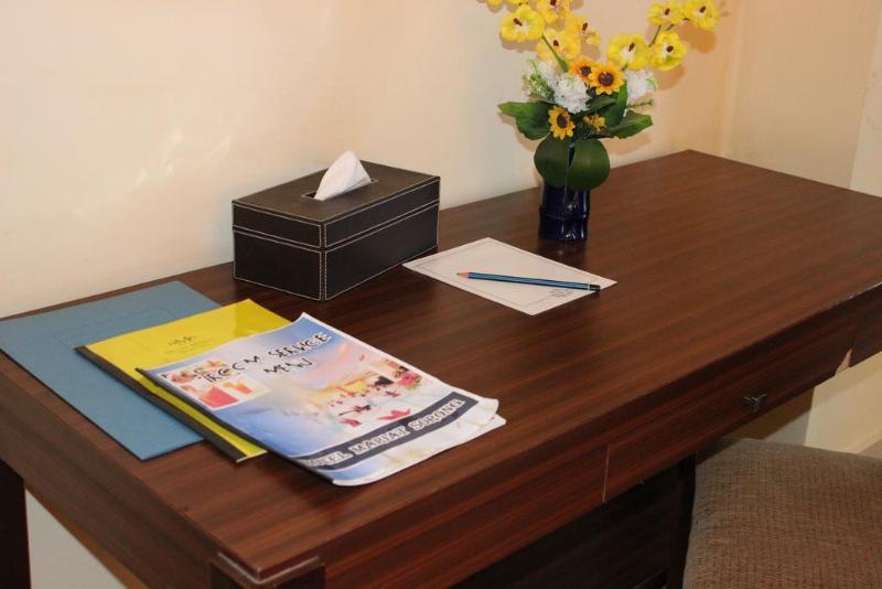 בית מלון כפרי Mariat Sorong