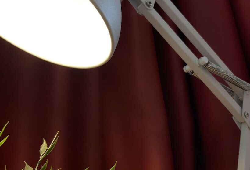 هتل Première Classe Mâcon Sud