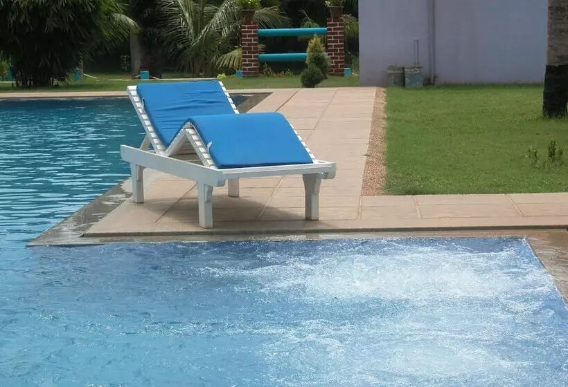 בית מלון כפרי Prince Park