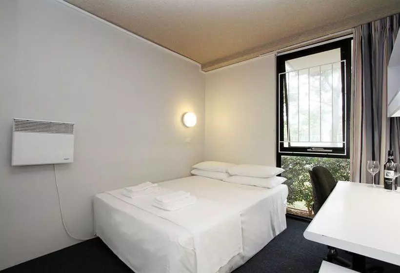 酒店 Randwick Space