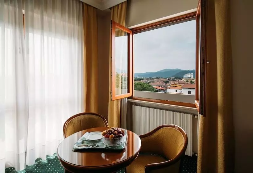 هتل Terme Antoniano