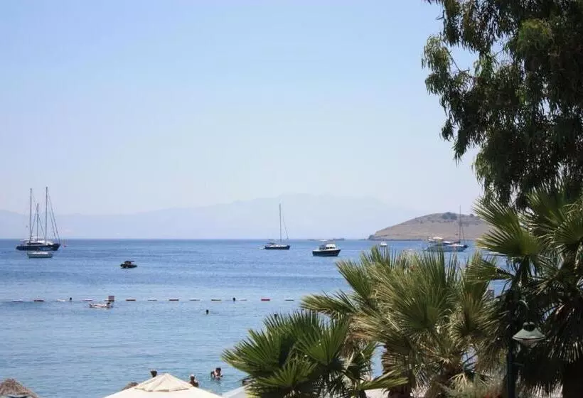 Toloman Hotel Bitez Beach