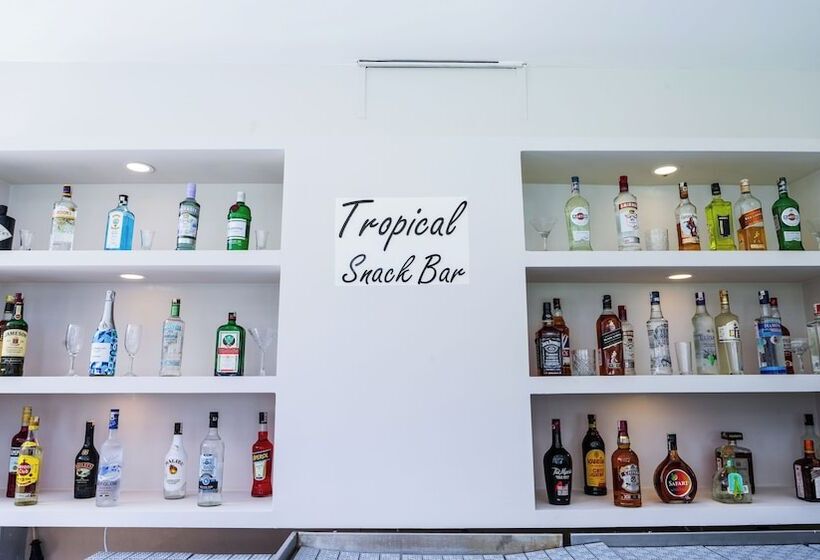 酒店 Tropical Deluxe