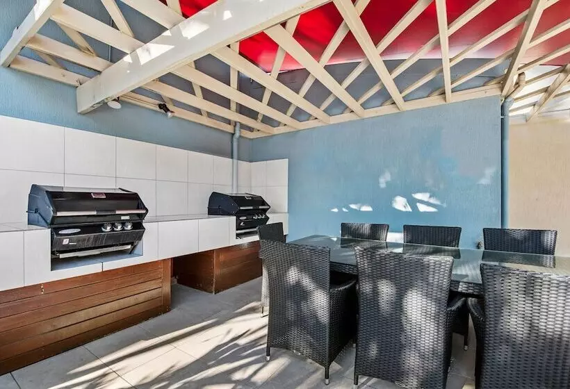 Sailport Mooloolaba Apartments