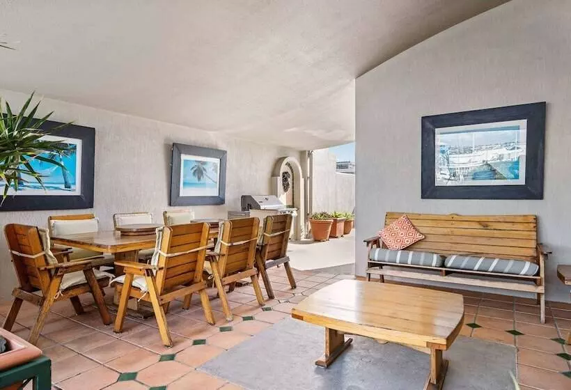 Sailport Mooloolaba Apartments