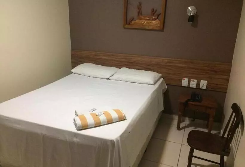 Hôtel (catégorie 1/2 *) Pousada Do Sol Ponta Verde