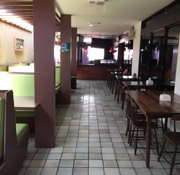 Hôtel (catégorie 1/2 *) Pousada Do Sol Ponta Verde